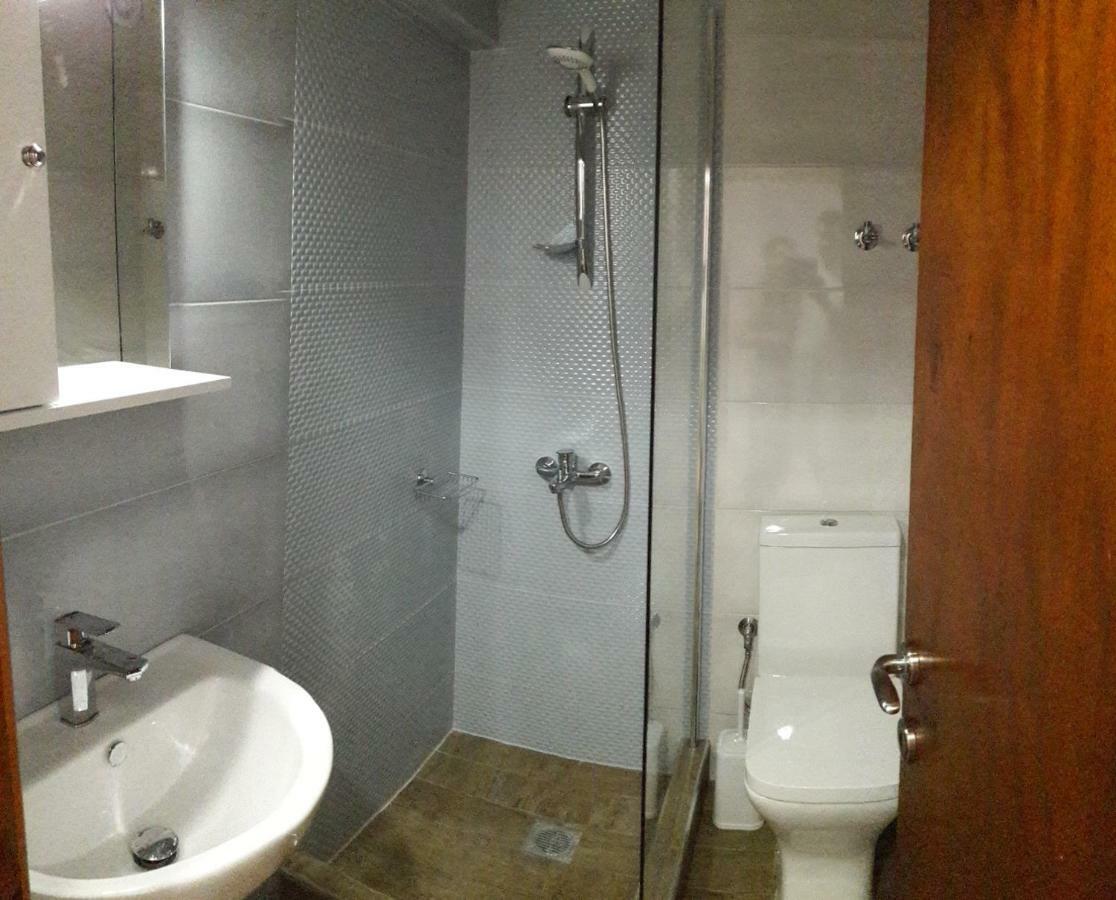 נאוס מרמרס Anastasia' S Guest House מראה חיצוני תמונה