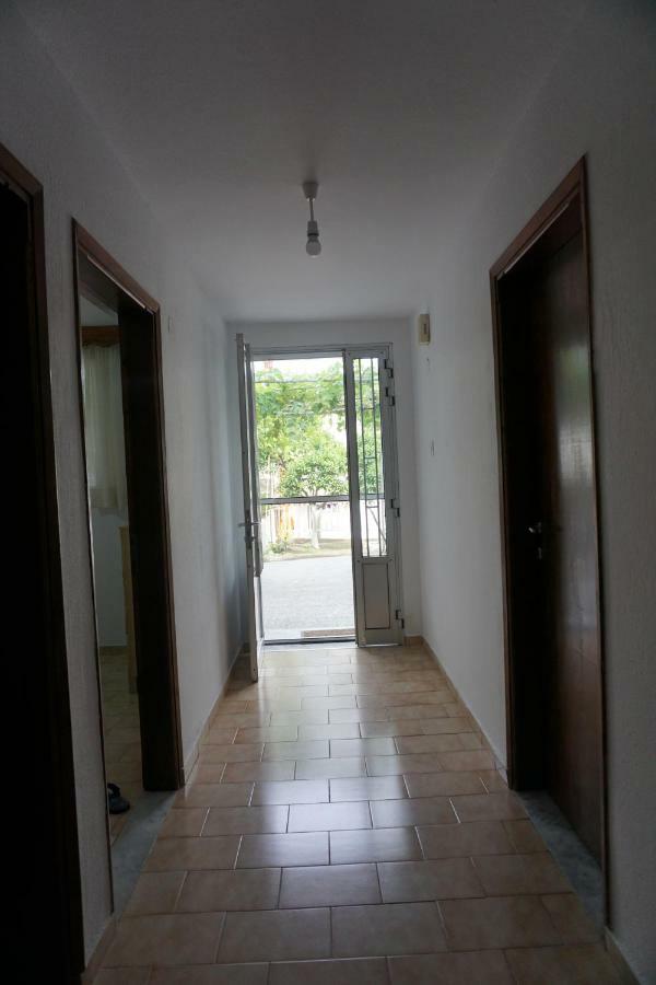 נאוס מרמרס Anastasia' S Guest House מראה חיצוני תמונה